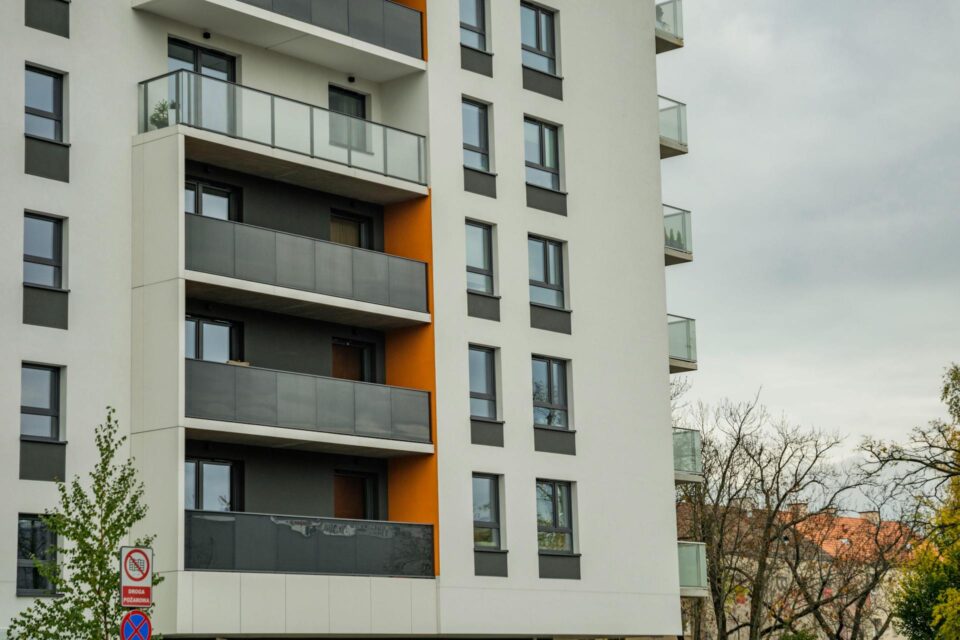 Księga wieczysta mieszkania – jakie informacje zawiera?