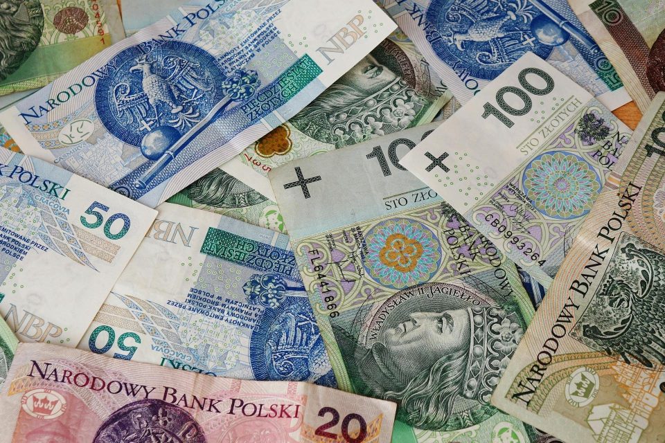 Znaki opłaty sądowej - czym są i jak je kupić?